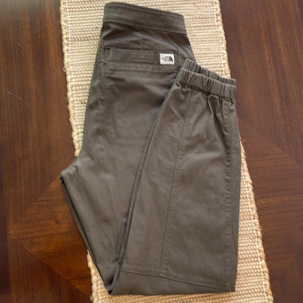 North face joggers